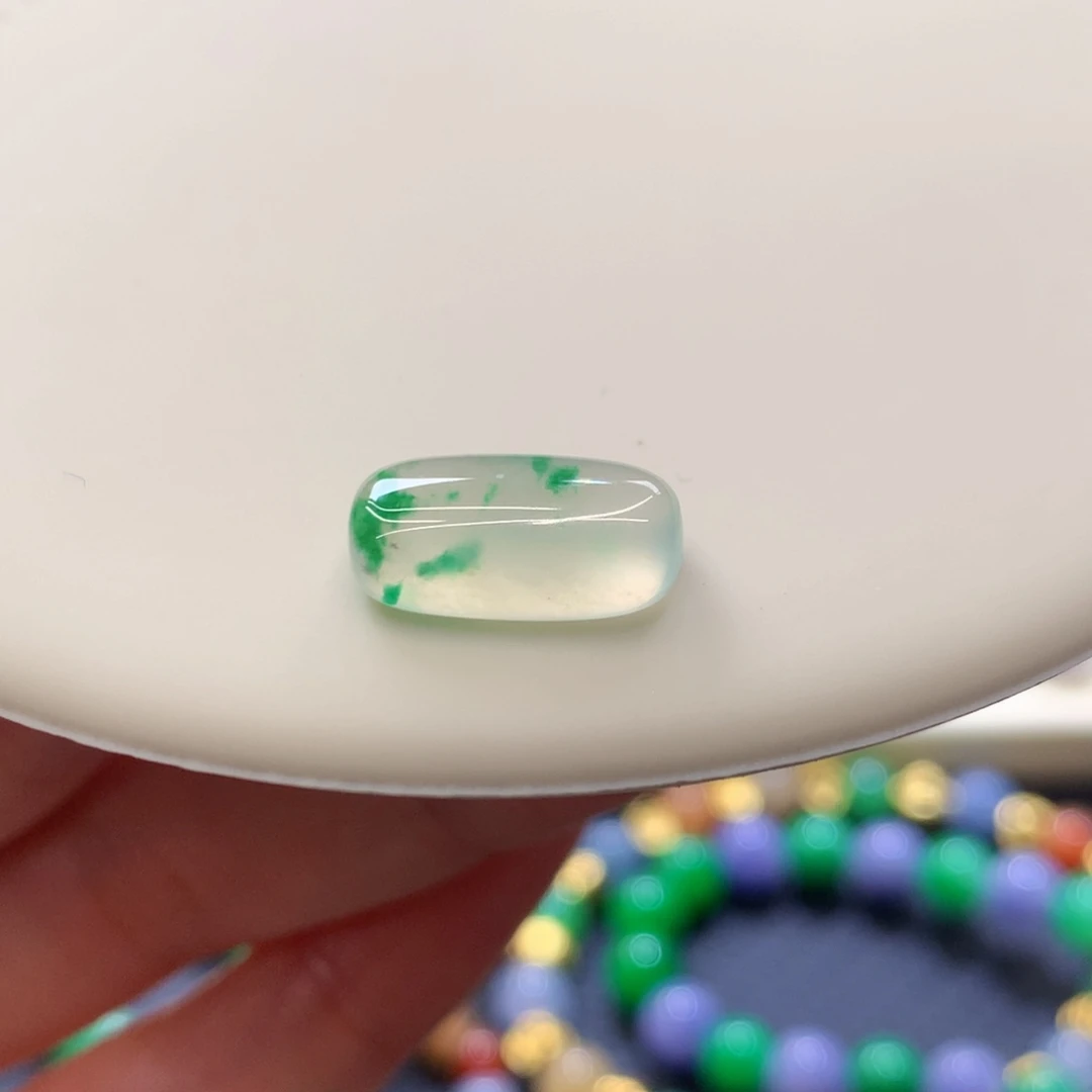 定制翡翠未镶嵌 毛货抛光定制 冰晴阳绿色花随形