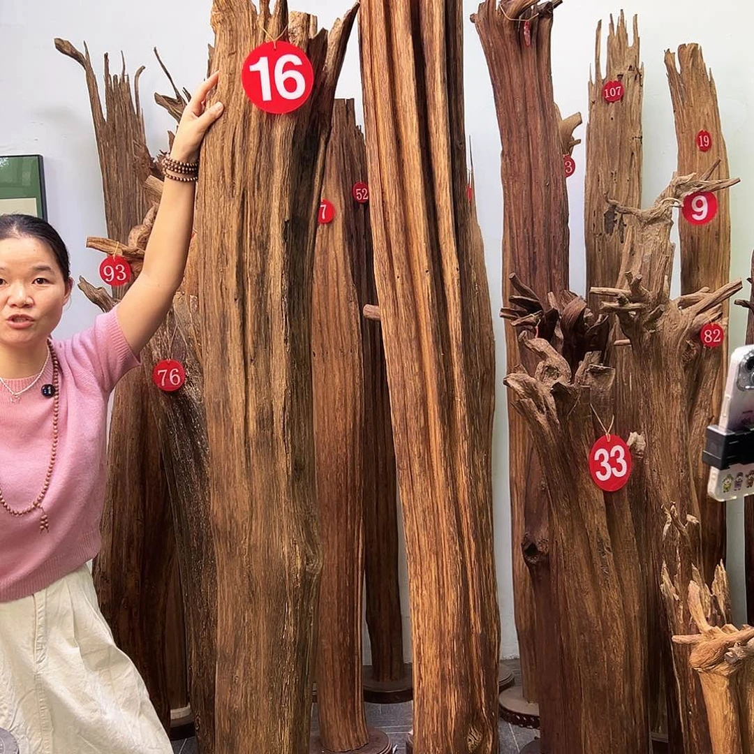 沉香摆件天然沉香原料高品质