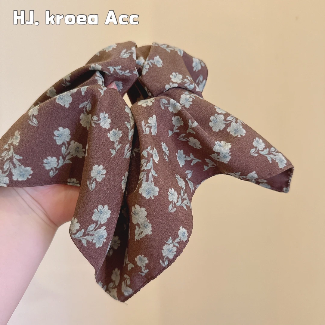 精品/轻奢复古桔梗撞色碎花蝴蝶结肠圈韩系甜美后脑勺丸子头皮筋