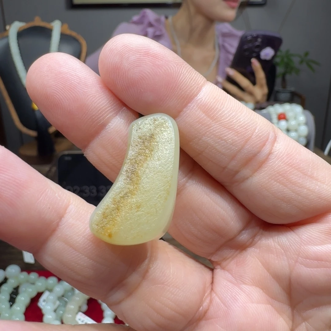 和田玉颈饰未镶嵌崔*