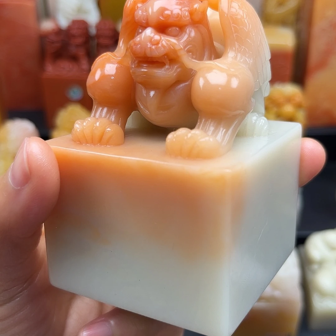 寿山石在干嘛吃饭呢还是睡觉