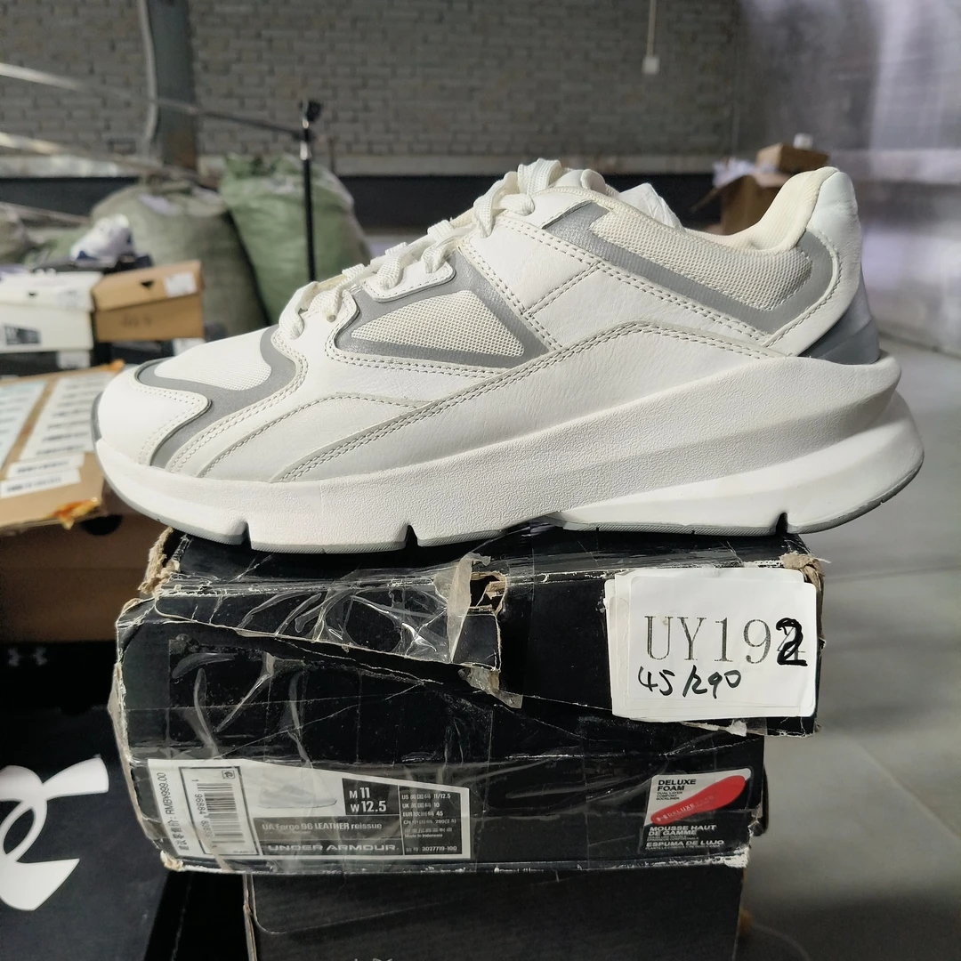 安德玛断号-运动鞋-UY192