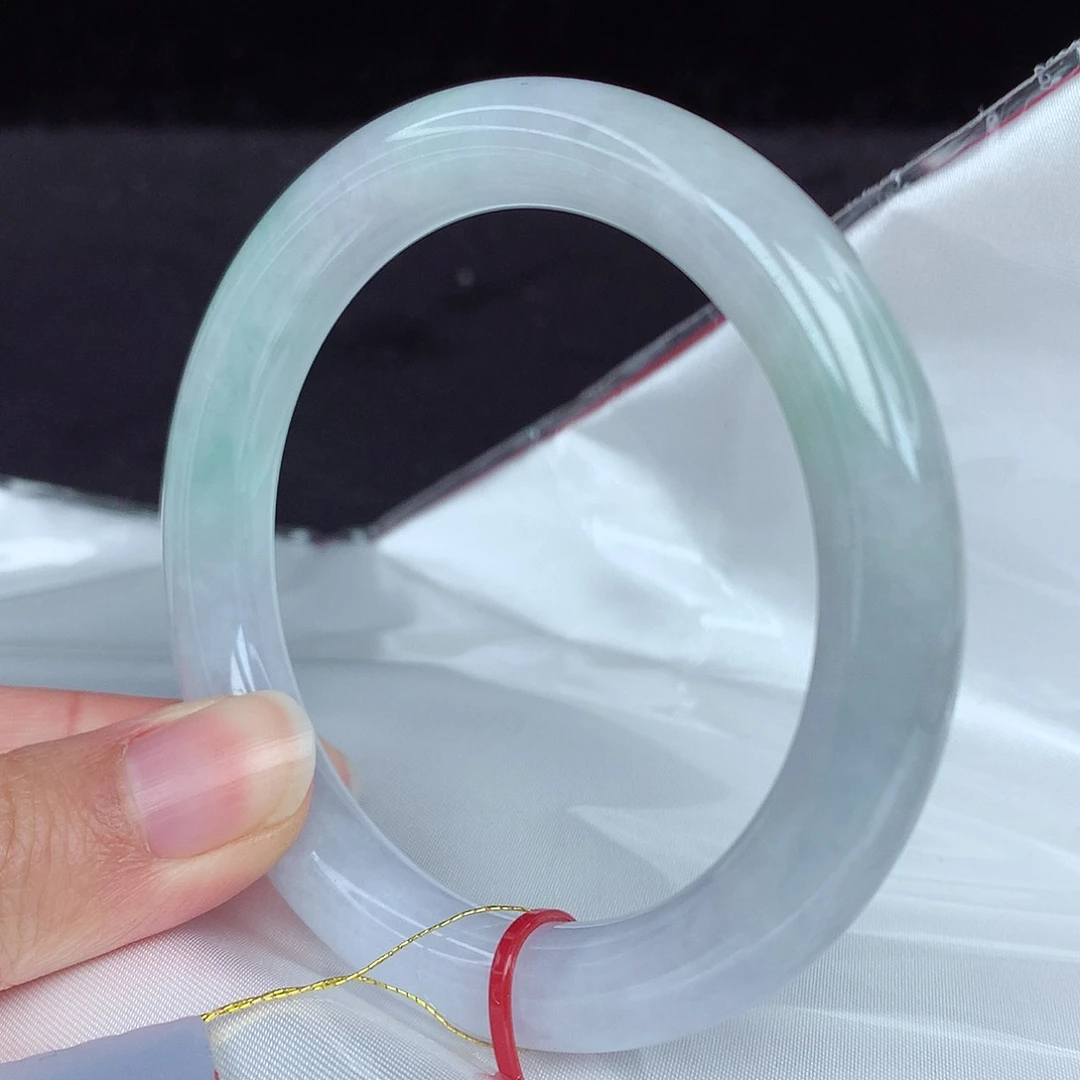 翡翠手镯未镶嵌56圈0556