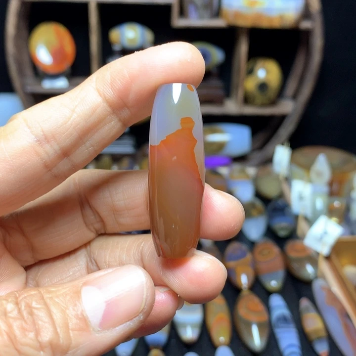 未镶嵌颈饰玛瑙/玉髓一**安