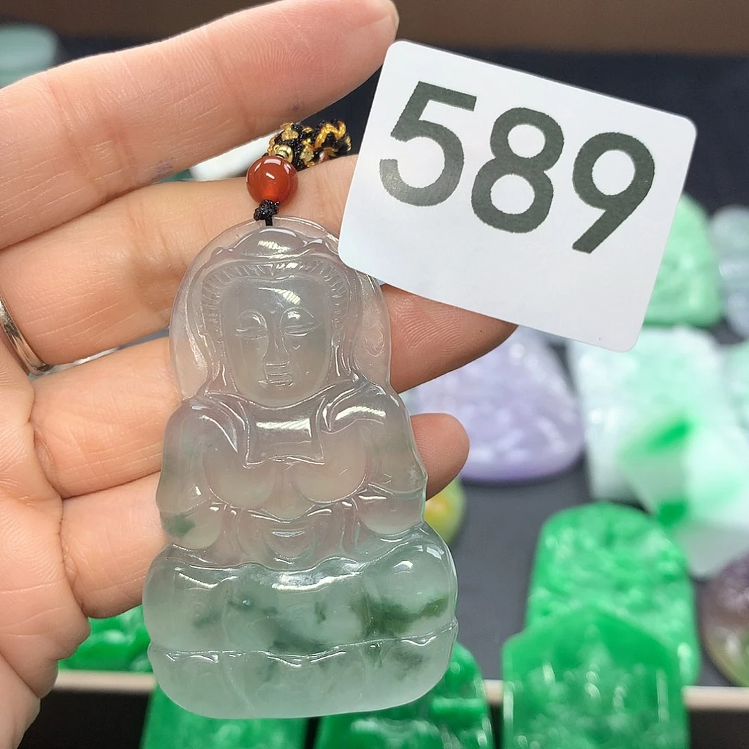 翡翠颈饰未镶嵌这
