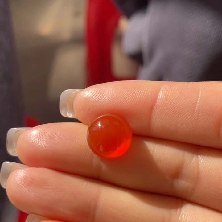 南红玛瑙未镶嵌颈饰