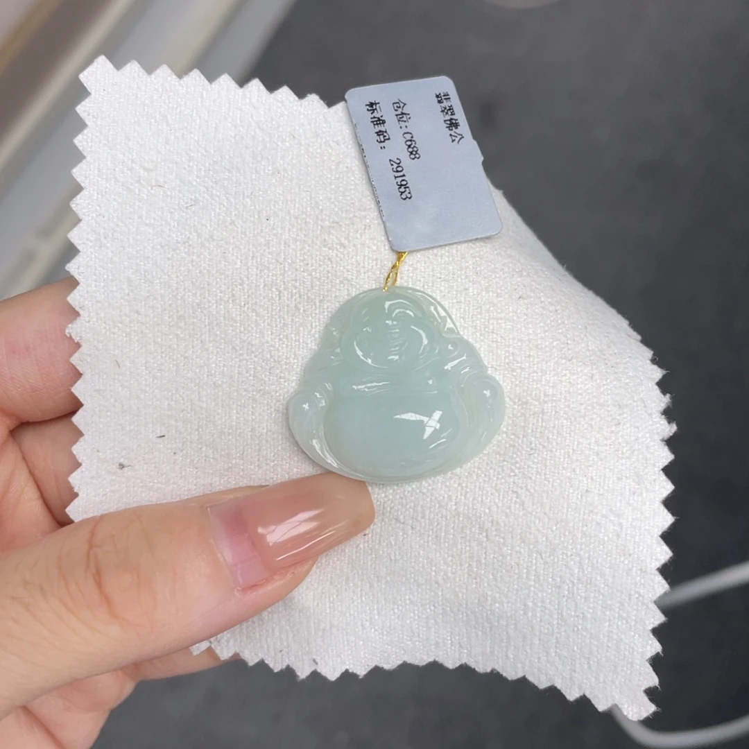 颈饰未镶嵌翡翠佛公