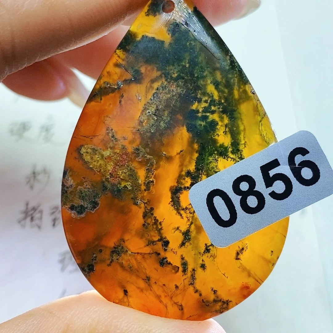 未镶嵌颈饰玛瑙/玉髓铁**子