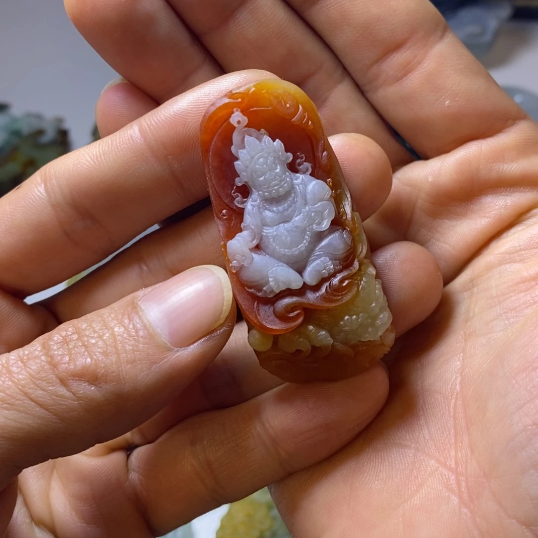 定制翡翠未镶嵌藤****龙翡翠