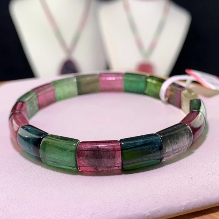 双色碧玺手链未镶嵌