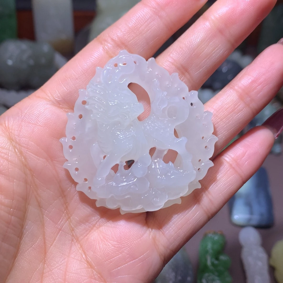 颈饰未镶嵌和田玉