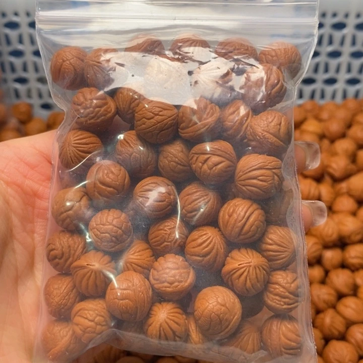 桃核手串汉*12尺寸左右野生红锦鲤打好底带绳打孔20颗