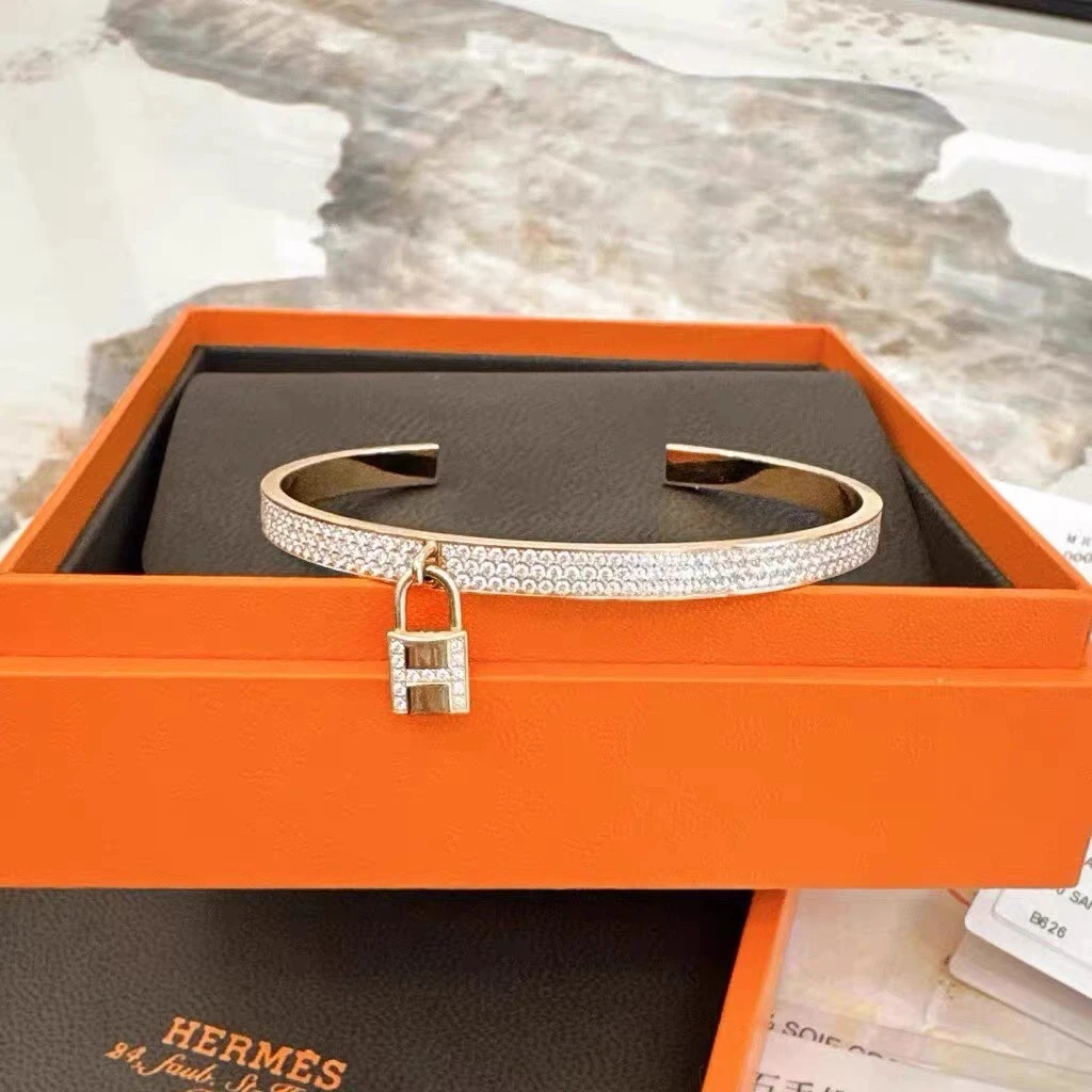 99新 Hermes/爱马仕 【欢欢活动】Kelly锁头满钻手镯 玫瑰金 ST