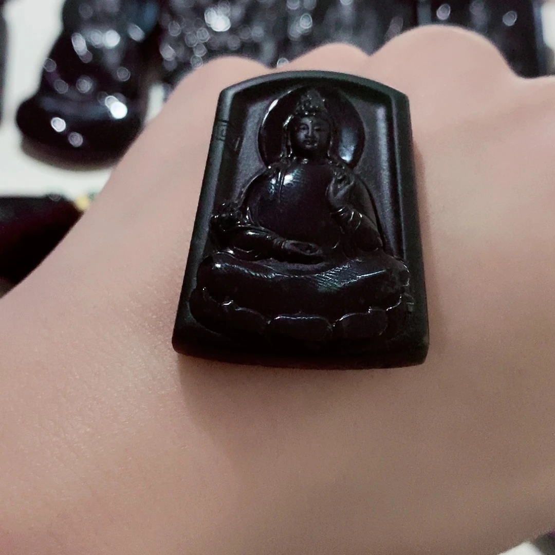 翡翠颈饰未镶嵌翡翠a