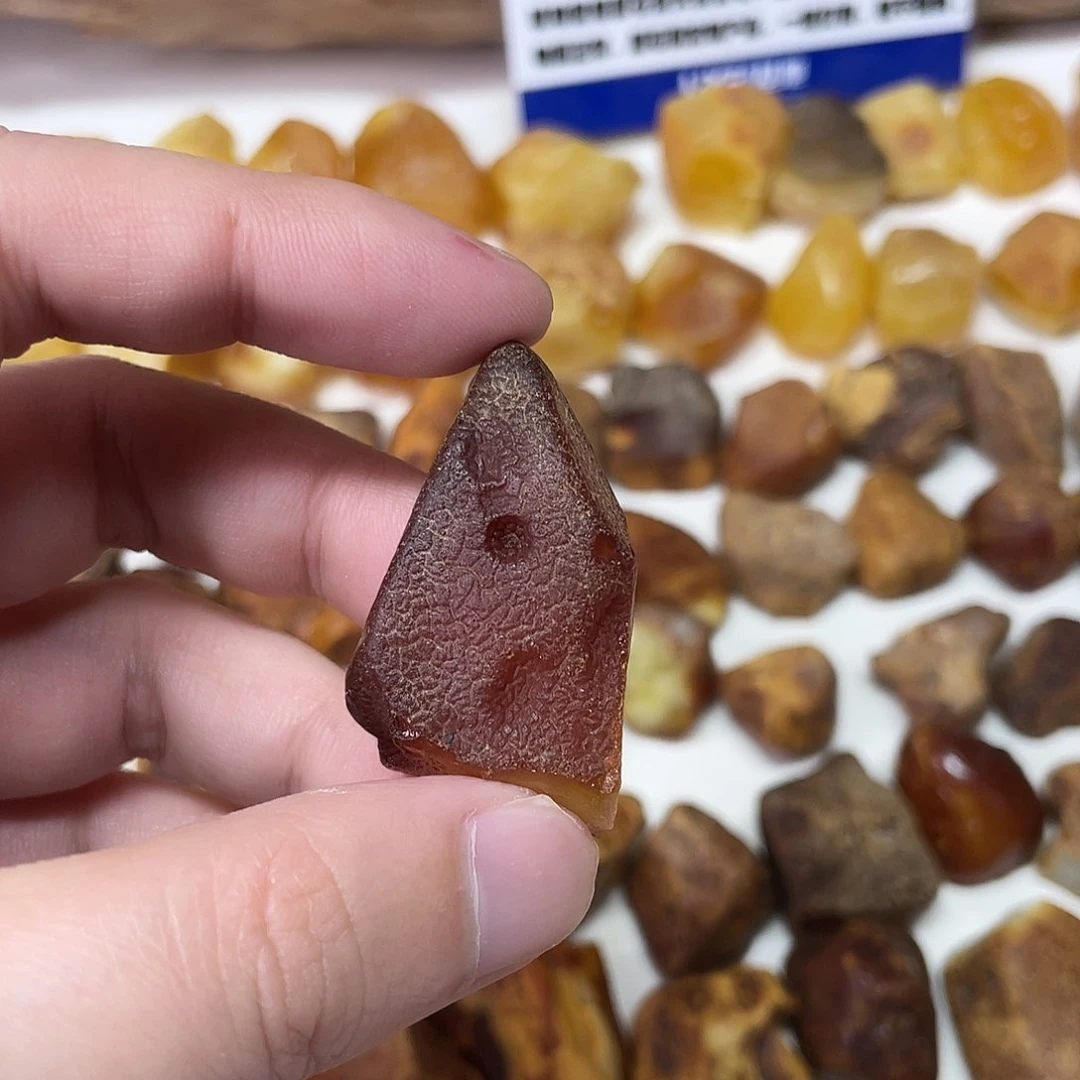 定制琥珀未镶嵌原矿琥珀