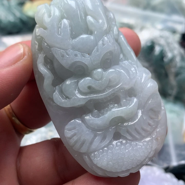 翡翠未镶嵌颈饰保真天然a货翡翠