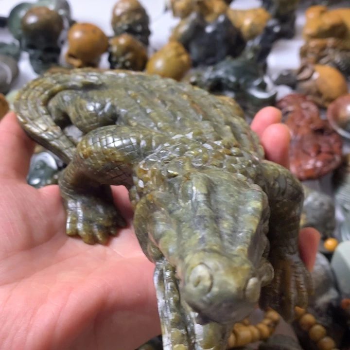 岫岩河磨玉（透闪石质玉）9K金镶嵌笔搁