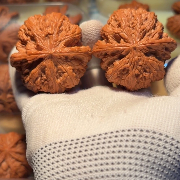 吊坠文玩核桃52球筋