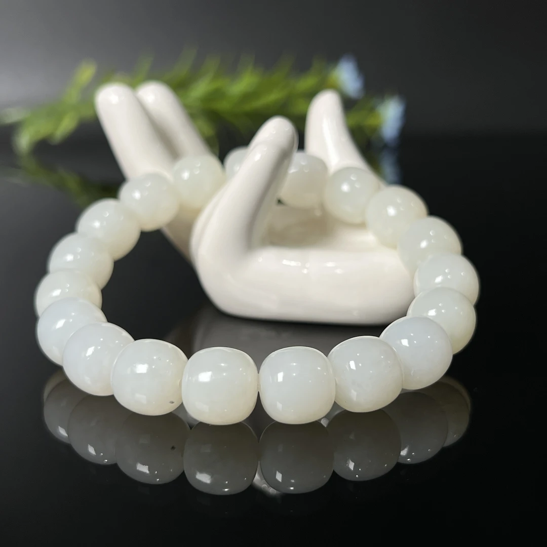 1219GC8827和田玉手串