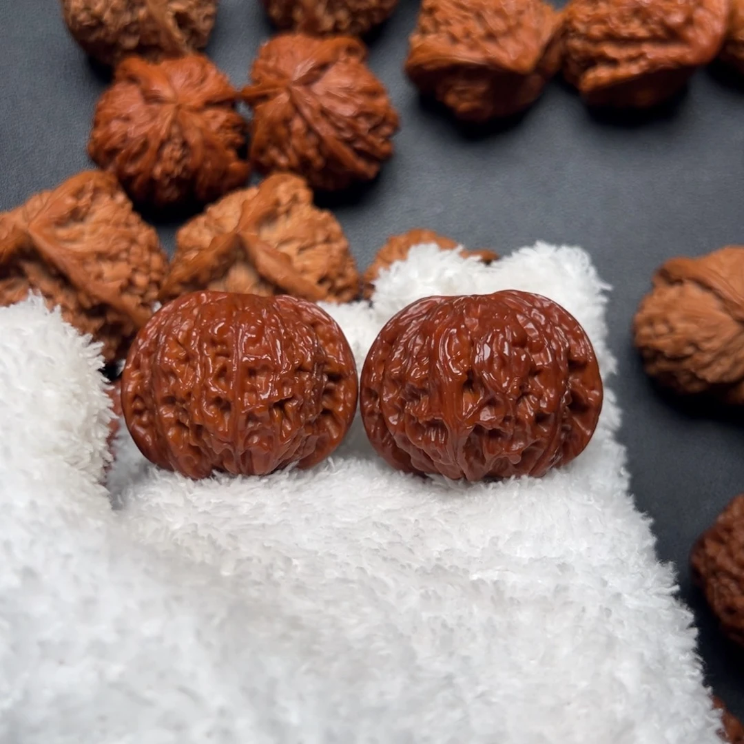 局***座文玩核桃把件磨盘狮子头手盘