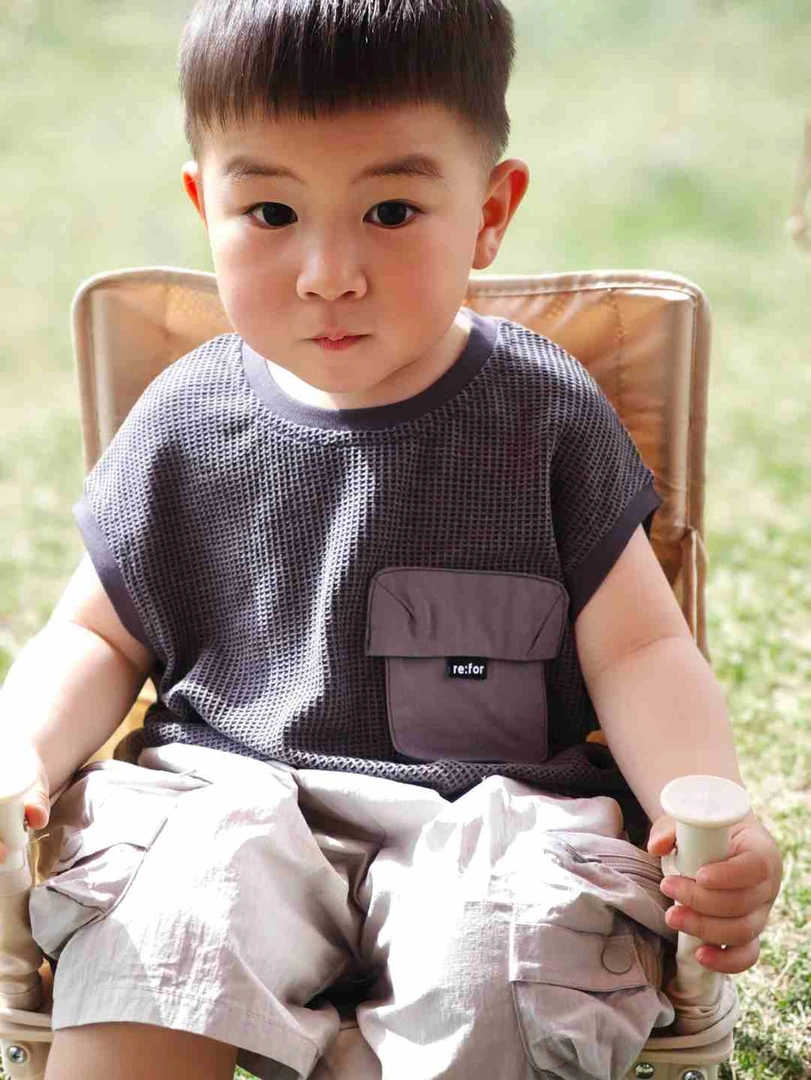 2025短T男童女童薄款烟灰色帅酷带口袋