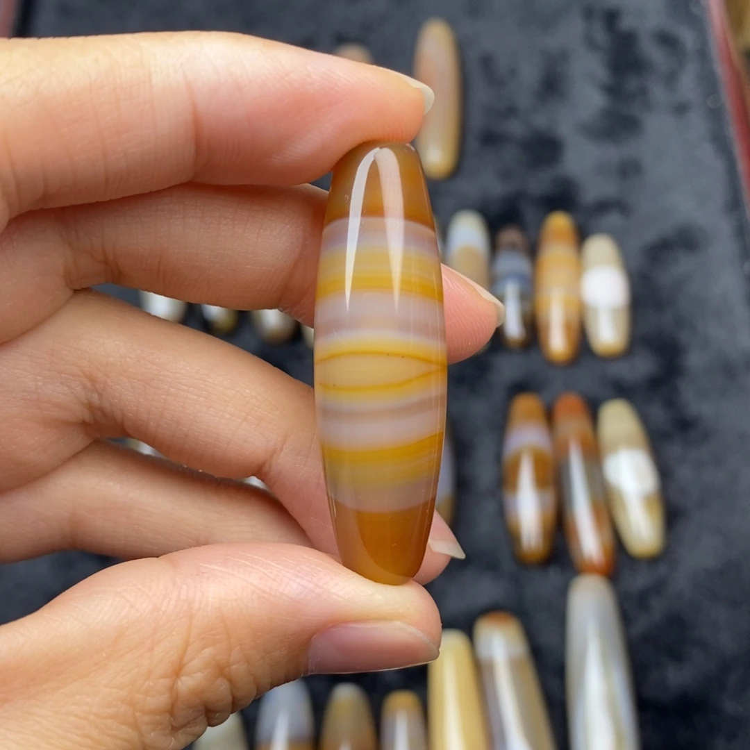 玛瑙/玉髓颈饰未镶嵌西*