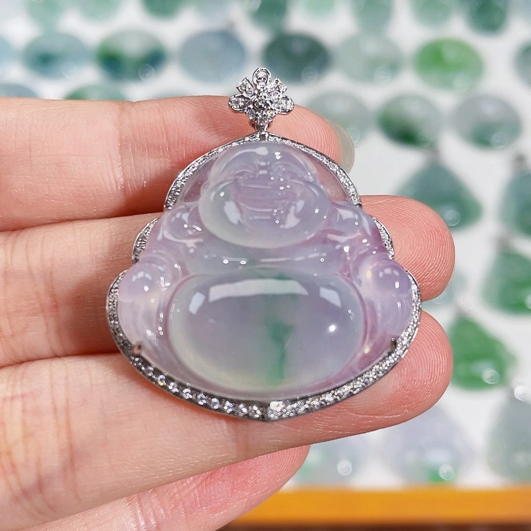 颈饰18K金镶嵌翡翠吊坠