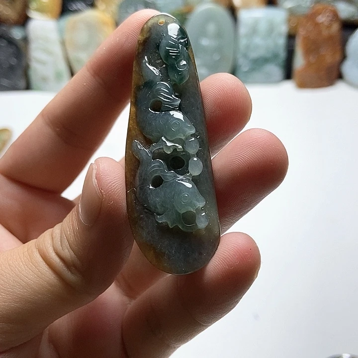 翡翠未镶嵌颈饰翡翠a货