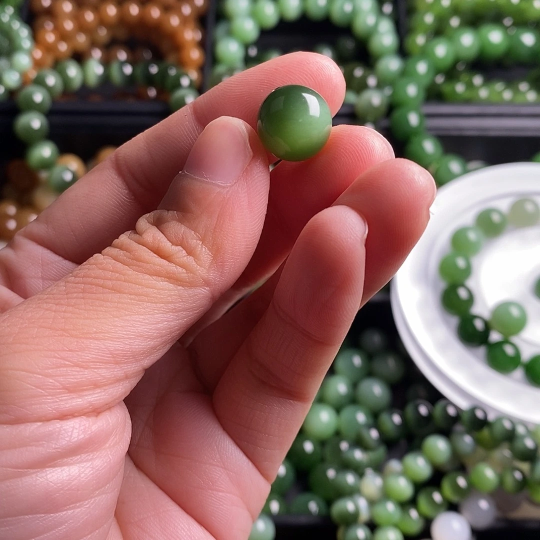 和田玉（碧玉）未镶嵌珠宝半成品