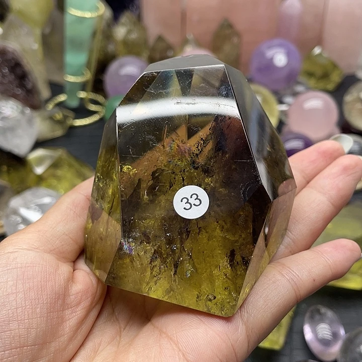 K***y水晶珠宝半成品未镶嵌33爆彩茶黄水晶随行