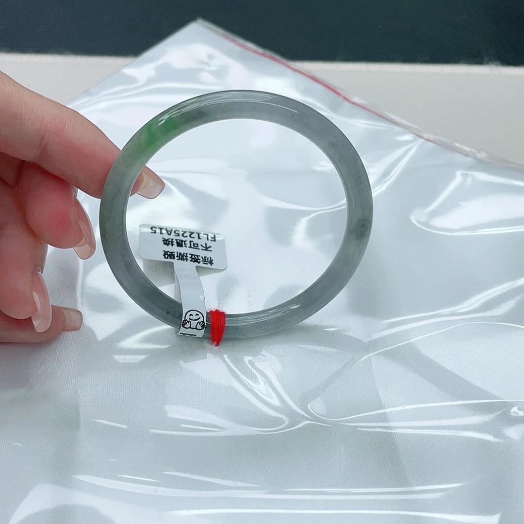 翡翠手镯未镶嵌圆53