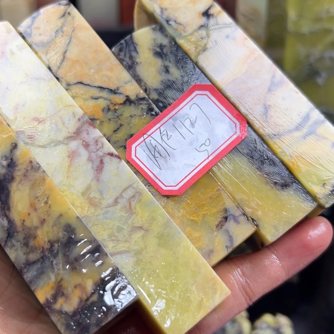 昌化石印石用****0在于其结构