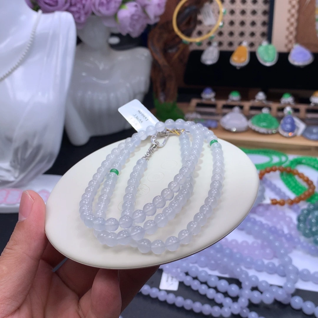 翡翠未镶嵌颈饰48小时鉴赏期，退货不扣除服务费