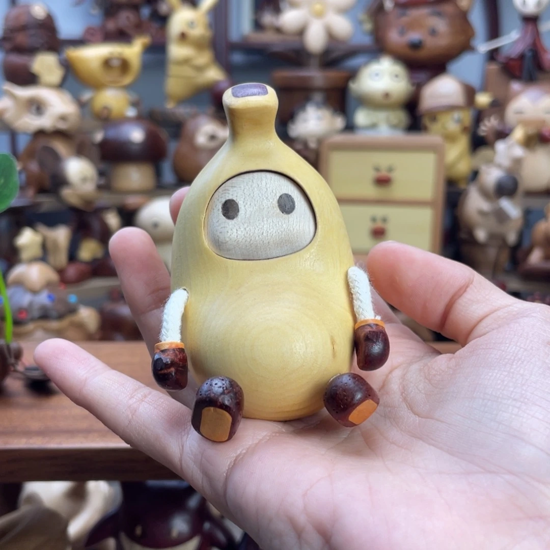 木香蕉宝宝黄杨木摆件