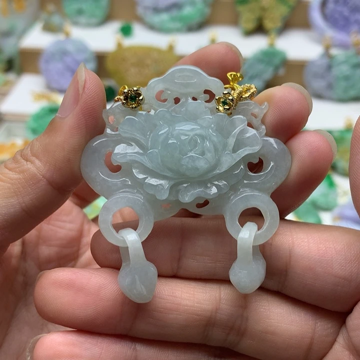 颈饰未镶嵌翡翠翡翠