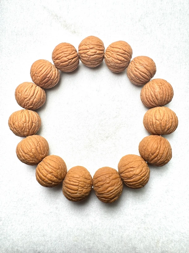 珍木猴头核桃原皮原色野生麒麟纹龙头凤羽