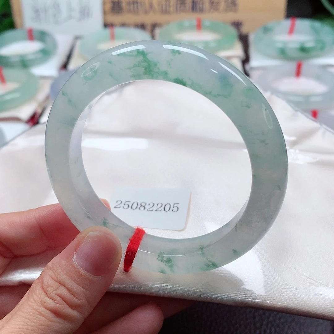 未镶嵌手镯翡翠天然A货翡翠手镯，107号