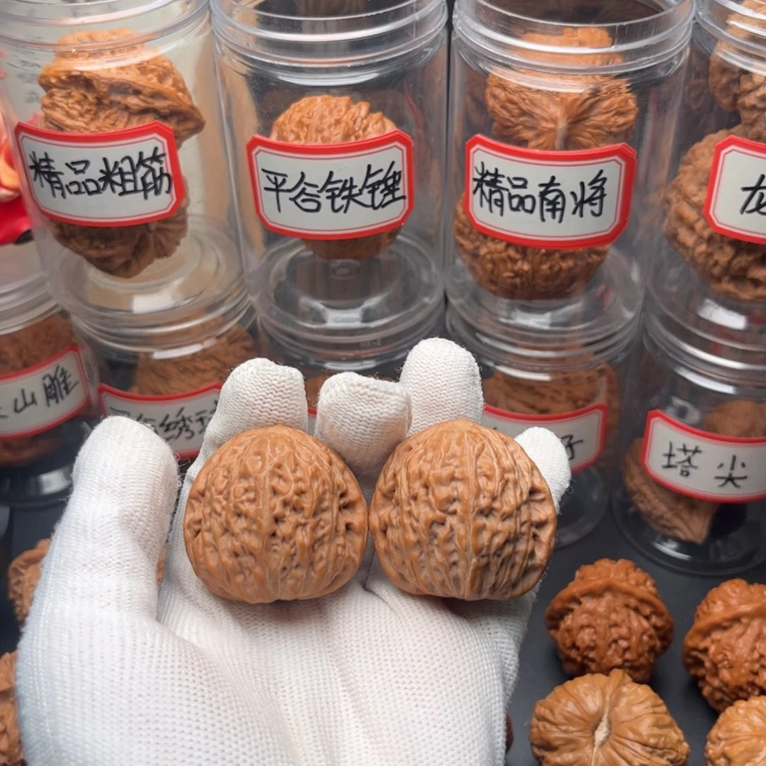 文玩核桃把件38原桩铁锤妹妹