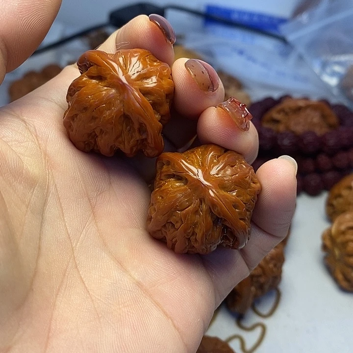 吊坠文玩核桃