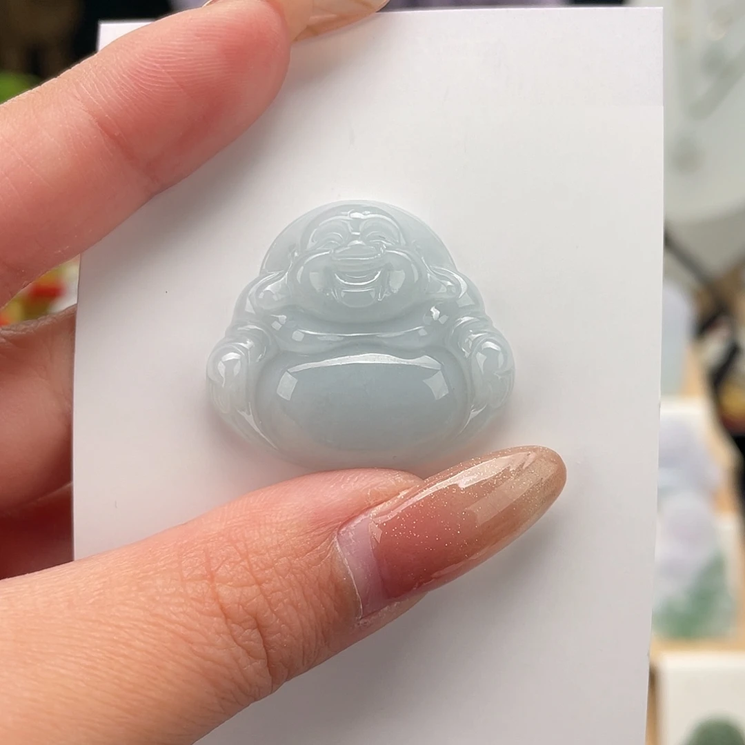 翡翠未镶嵌颈饰佛公