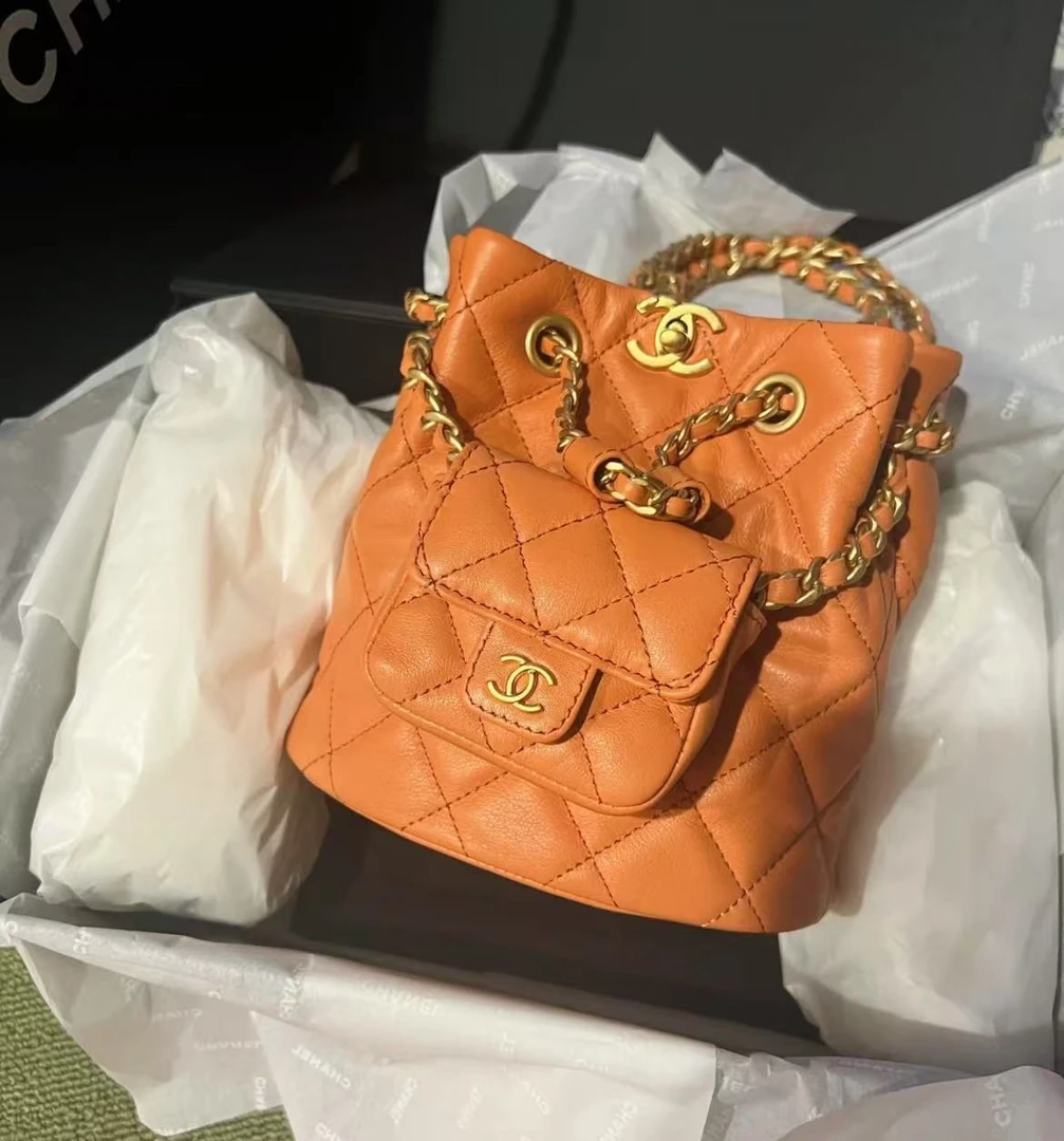 95新 Chanel/香奈儿 HIHI/Chanel橘色金扣穿链子母双肩水桶包
