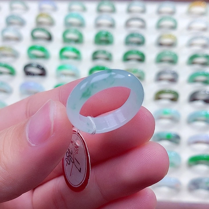 翡翠未镶嵌戒指17号