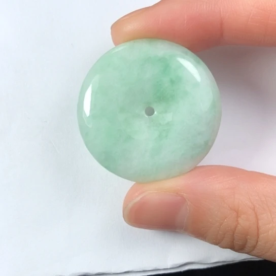 翡翠未镶嵌颈饰缅甸A货，每天下午1点半开播