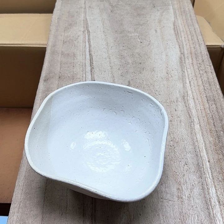 瓷片噗哈哈哈哈哈哈哈哈哈我笑到