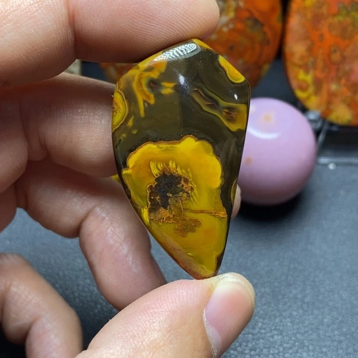 玛瑙/玉髓颈饰未镶嵌许*呦