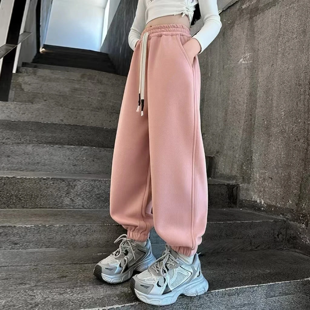 儿童2025春季新款休闲运动宽松束脚潮流刺绣卡通卫裤B0174