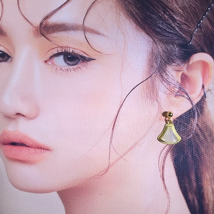 和田玉（糖玉）银S925镶嵌颈饰