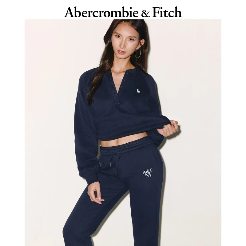 AF经典小麋鹿图案女装25秋冬新款抓绒亨利领套头卫衣152-5421
