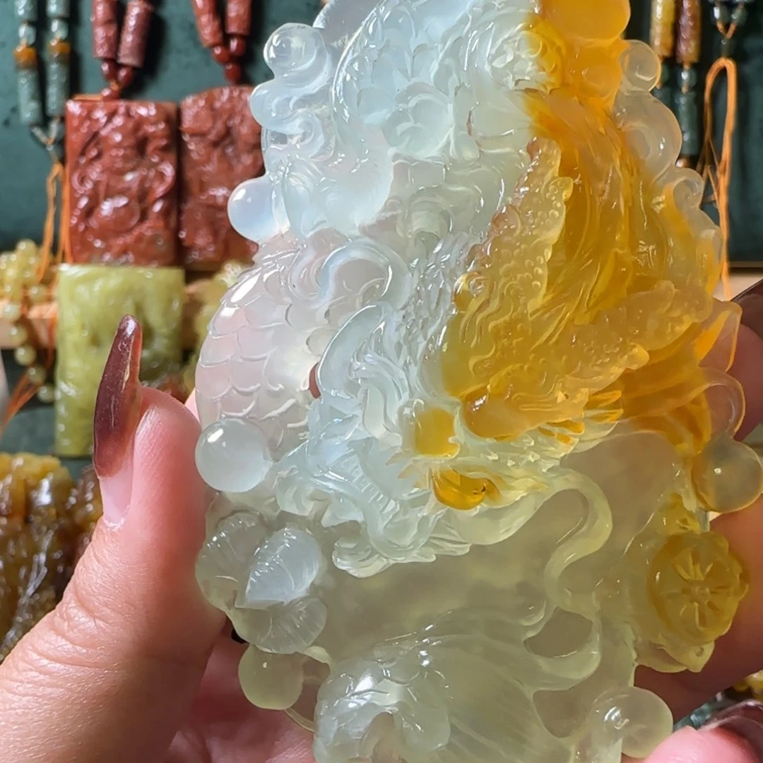 雙***木岫玉未镶嵌颈饰龙