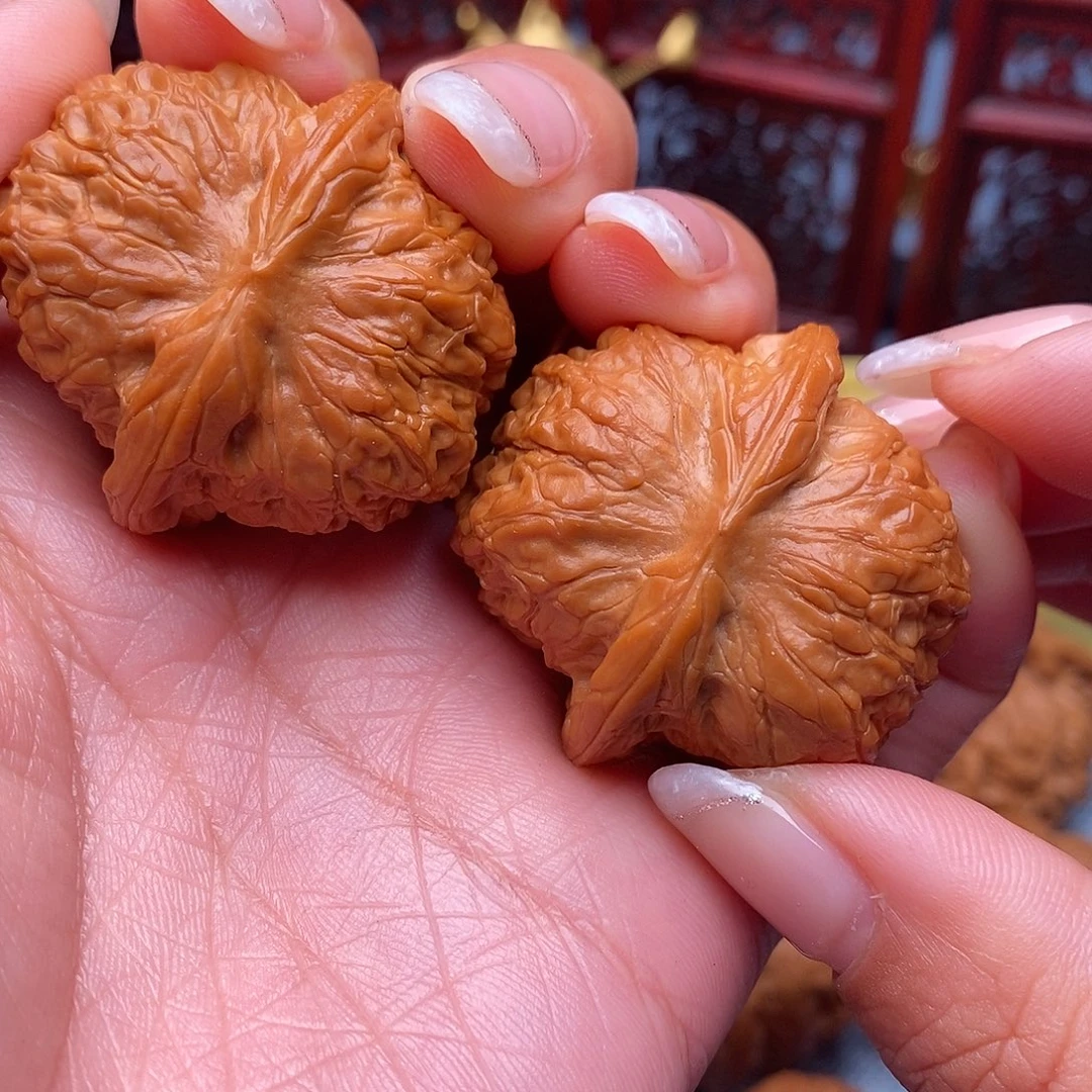 牛***头把件文玩核桃毕业血麒麟37全